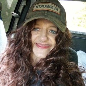 Meet your Posher, Kristy elaine